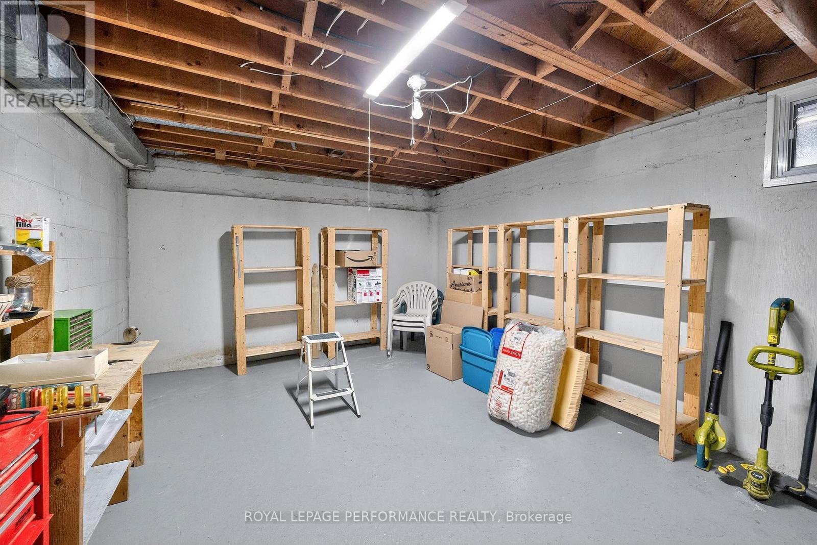 2 Littlewood Crescent, Toronto (Eringate-Centennial-West Deane), Ontario  M9C 4A8 - Photo 30 - W12817722