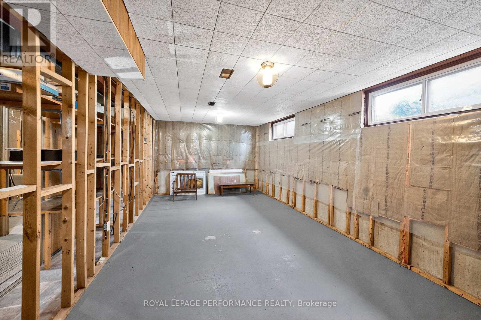 2 Littlewood Crescent, Toronto (Eringate-Centennial-West Deane), Ontario  M9C 4A8 - Photo 32 - W12817722