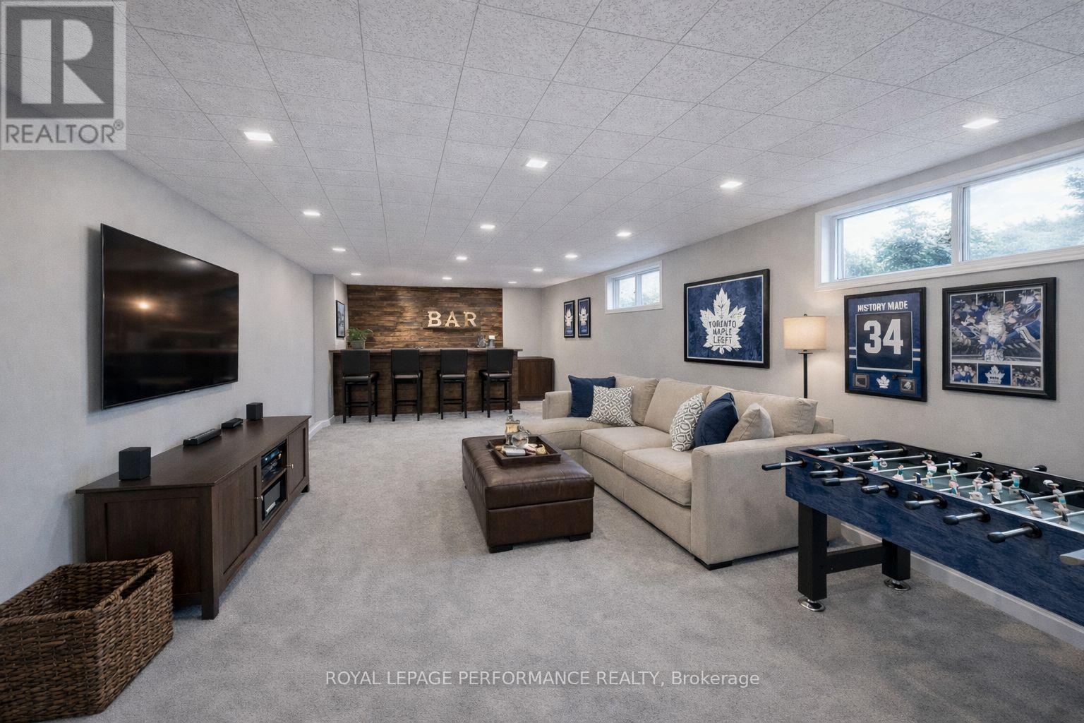 2 Littlewood Crescent, Toronto (Eringate-Centennial-West Deane), Ontario  M9C 4A8 - Photo 33 - W12817722