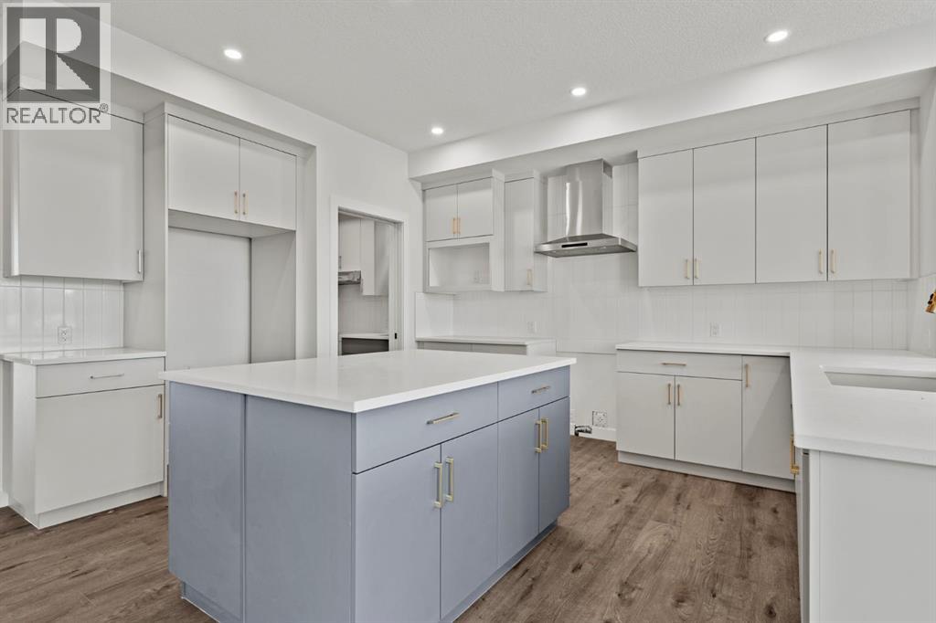 2220 Lancaster Heights Se, Airdrie, Alberta  T4A 3R1 - Photo 4 - A2282200