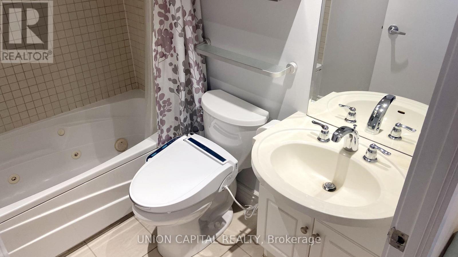 812w - 500 Queens Quay W, Toronto, Ontario  M5V 3K8 - Photo 9 - C12817726