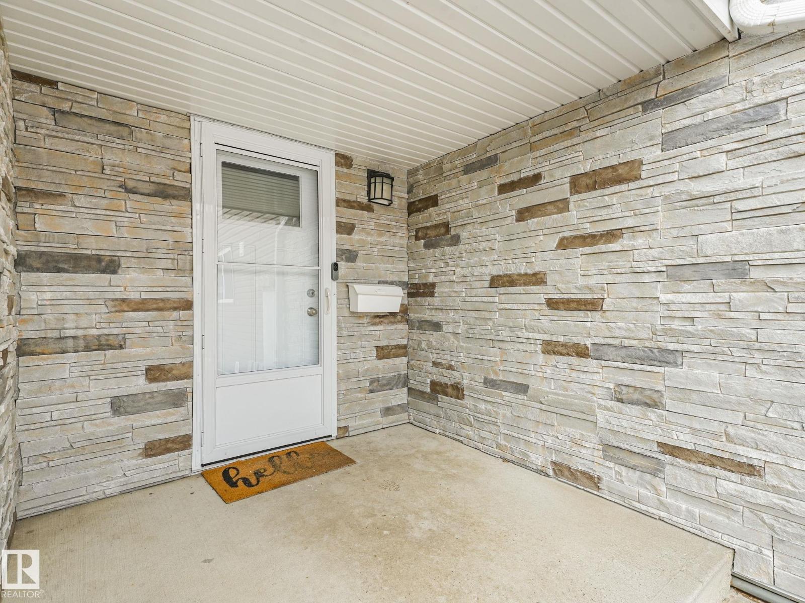 13271 47 St Nw, Edmonton, Alberta  T5A 3L8 - Photo 2 - E4474746