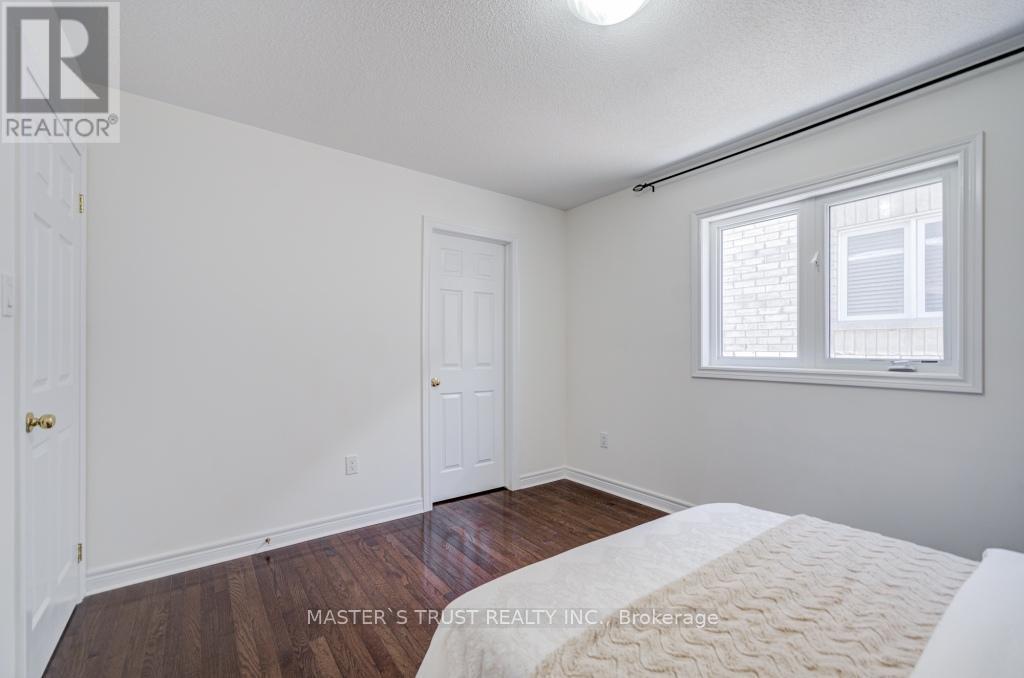 56 Herefordshire Crescent, East Gwillimbury, Ontario  L9N 0B7 - Photo 31 - N12817724