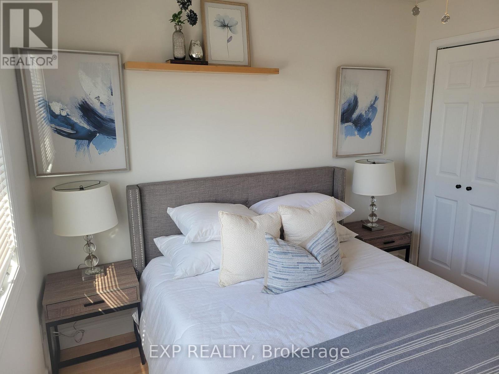 1104 Sawgrass Crescent, Mississauga, Ontario  L5C 3V4 - Photo 22 - W12817708