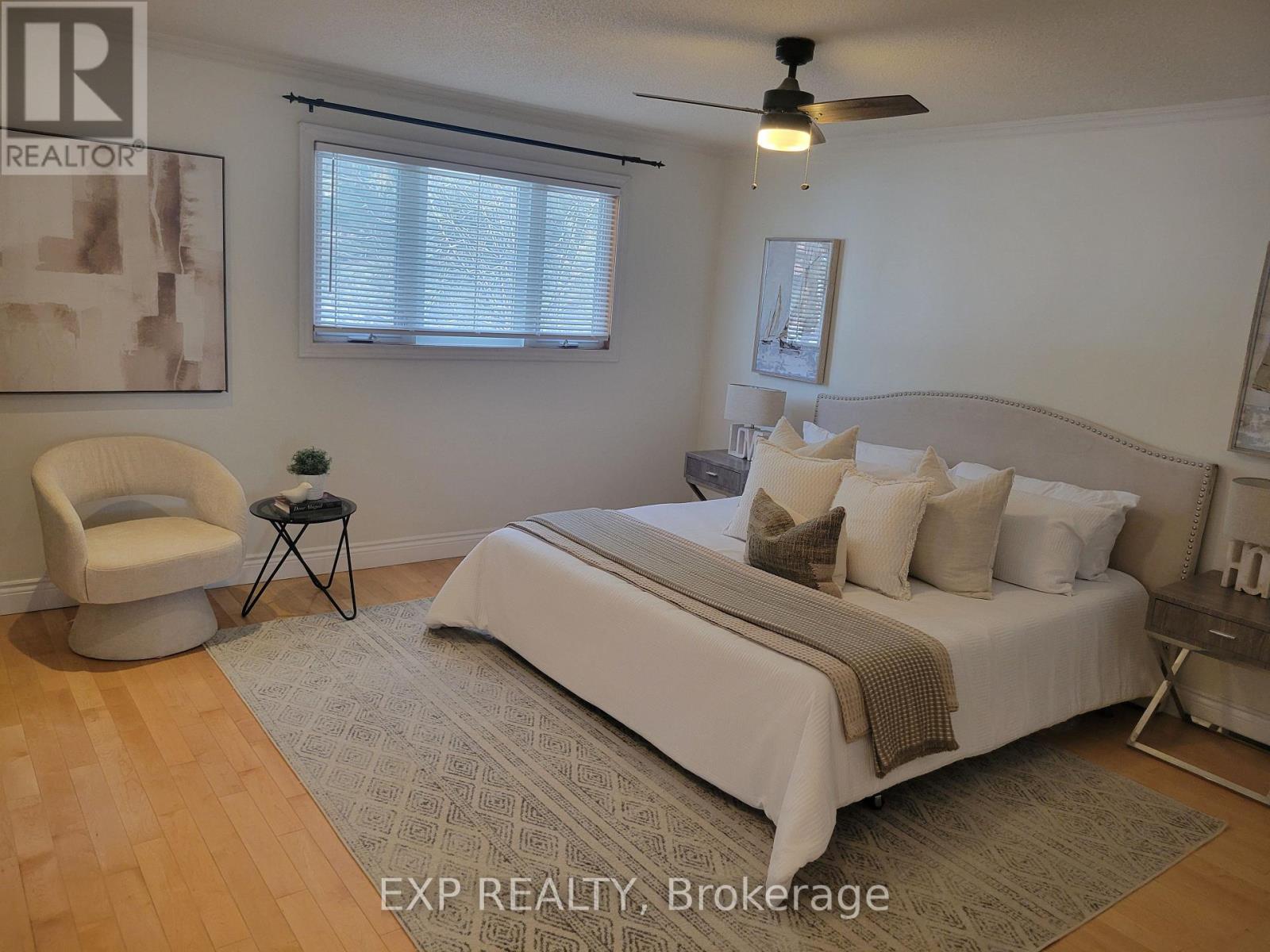 1104 Sawgrass Crescent, Mississauga, Ontario  L5C 3V4 - Photo 24 - W12817708