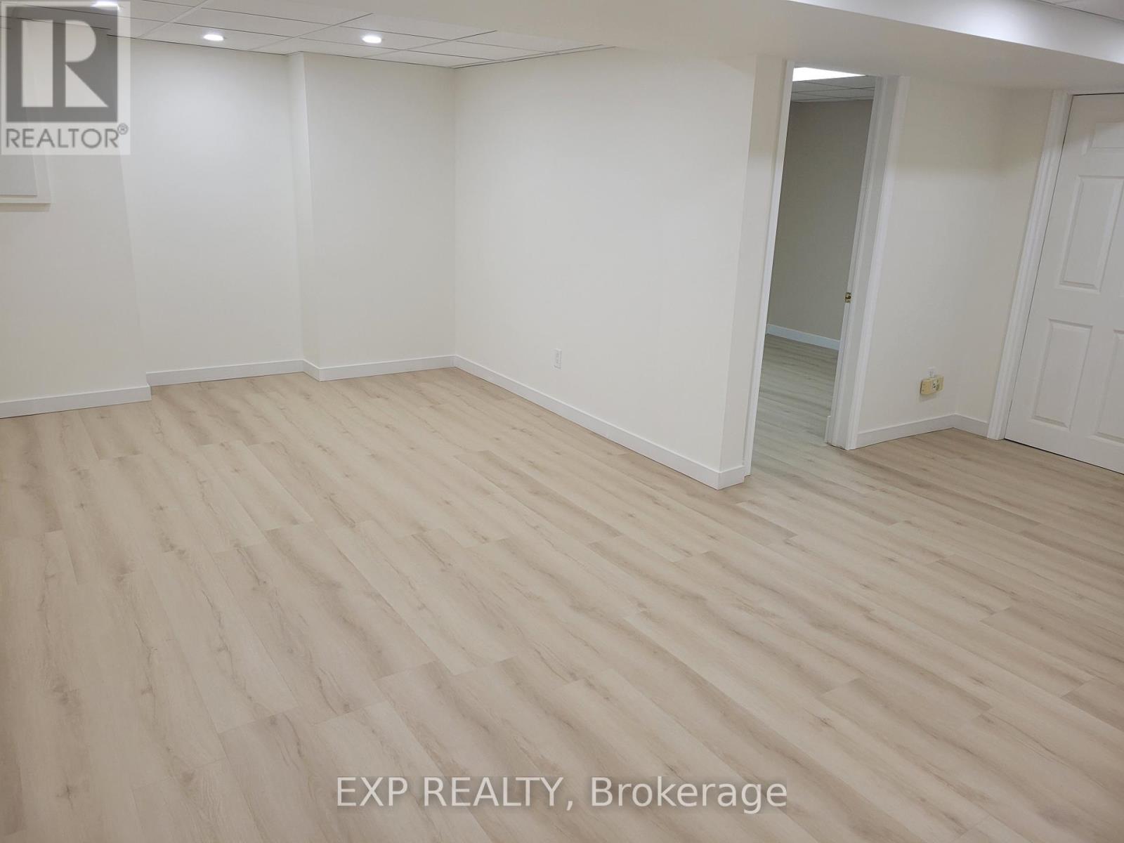 1104 Sawgrass Crescent, Mississauga, Ontario  L5C 3V4 - Photo 31 - W12817708