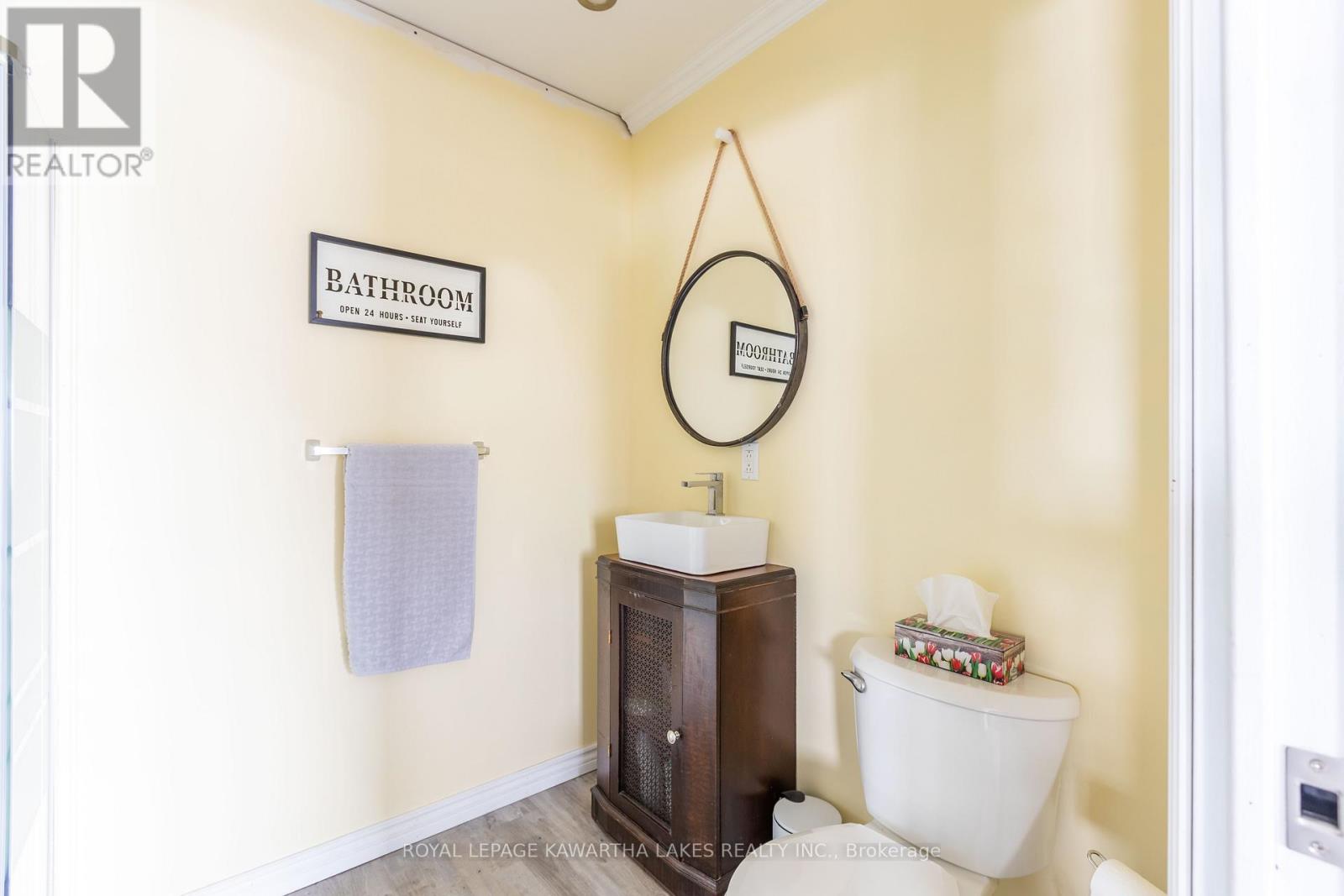 104 Cameron Drive, Kawartha Lakes, Ontario  K0M 1G0 - Photo 22 - X12817744