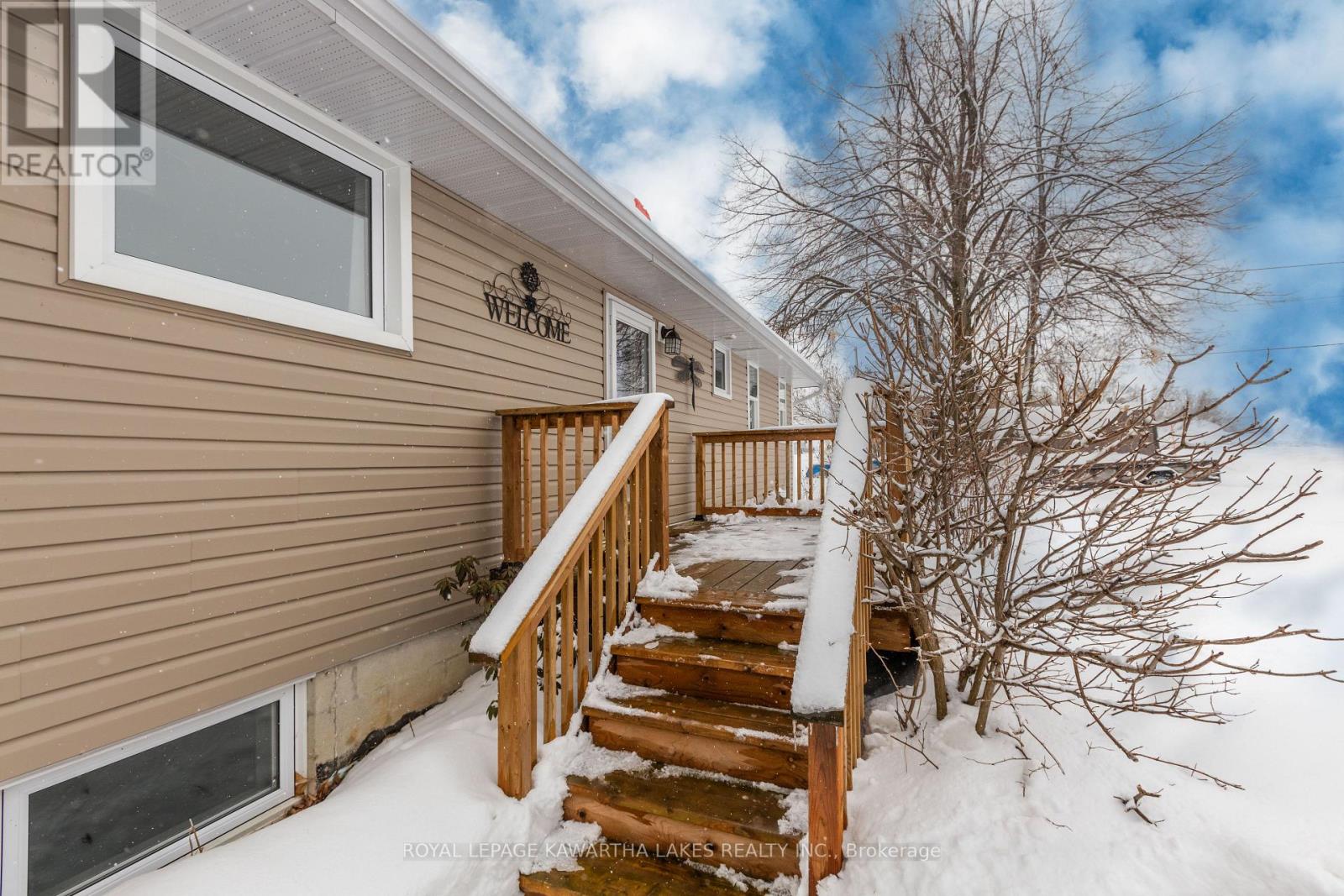 104 Cameron Drive, Kawartha Lakes, Ontario  K0M 1G0 - Photo 3 - X12817744