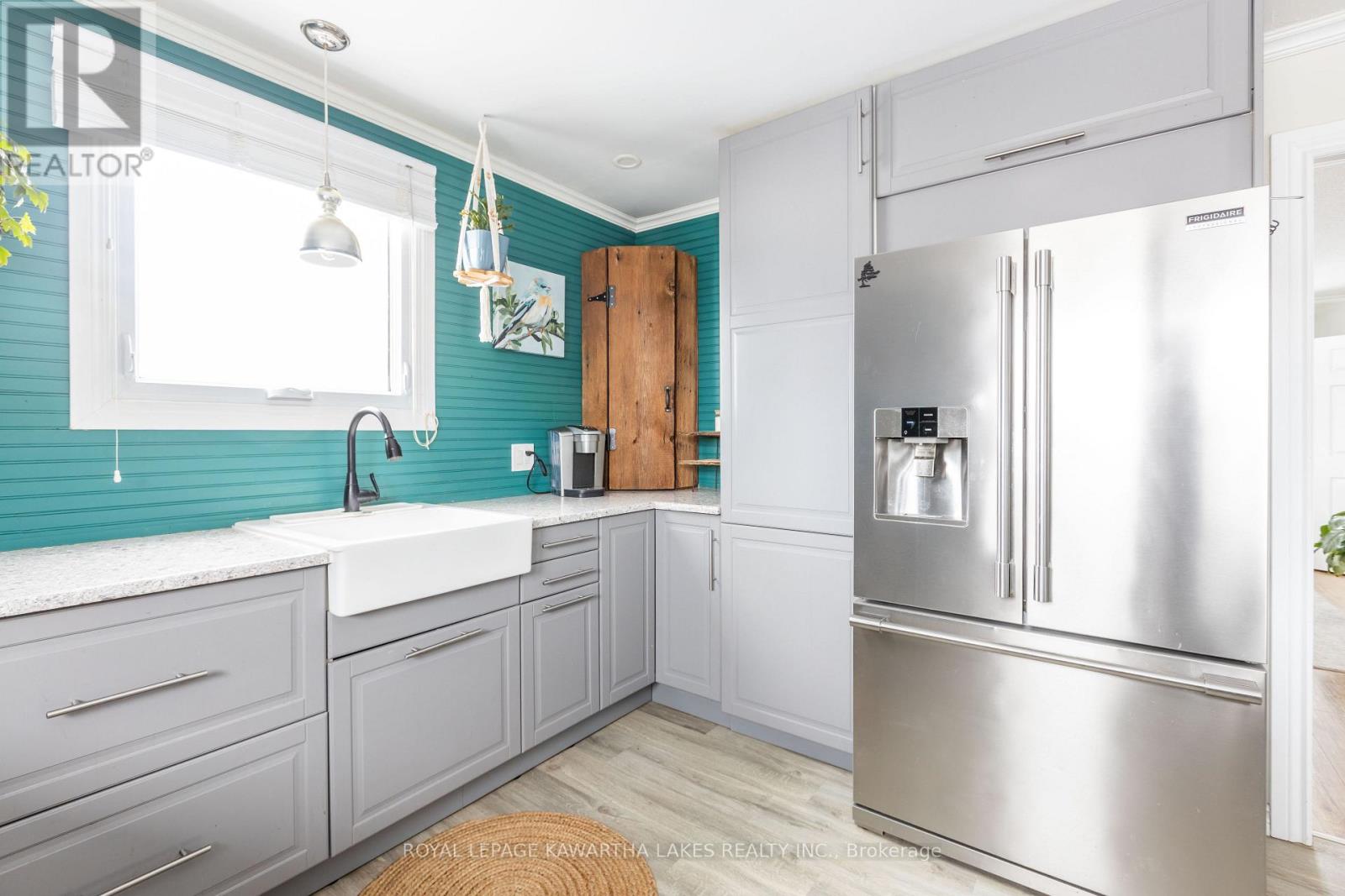 104 Cameron Drive, Kawartha Lakes, Ontario  K0M 1G0 - Photo 8 - X12817744