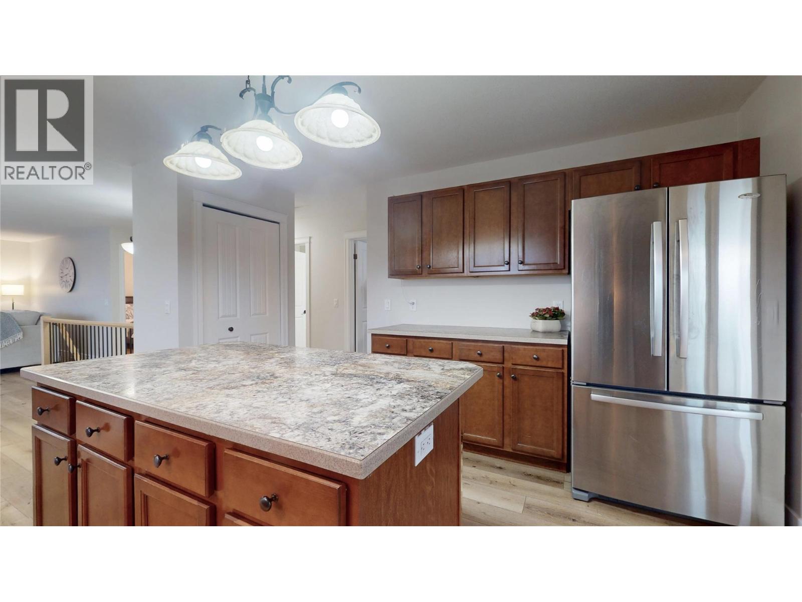 5749 Mackenzie Road, Peachland, British Columbia  V0H 1X4 - Photo 12 - 10374691