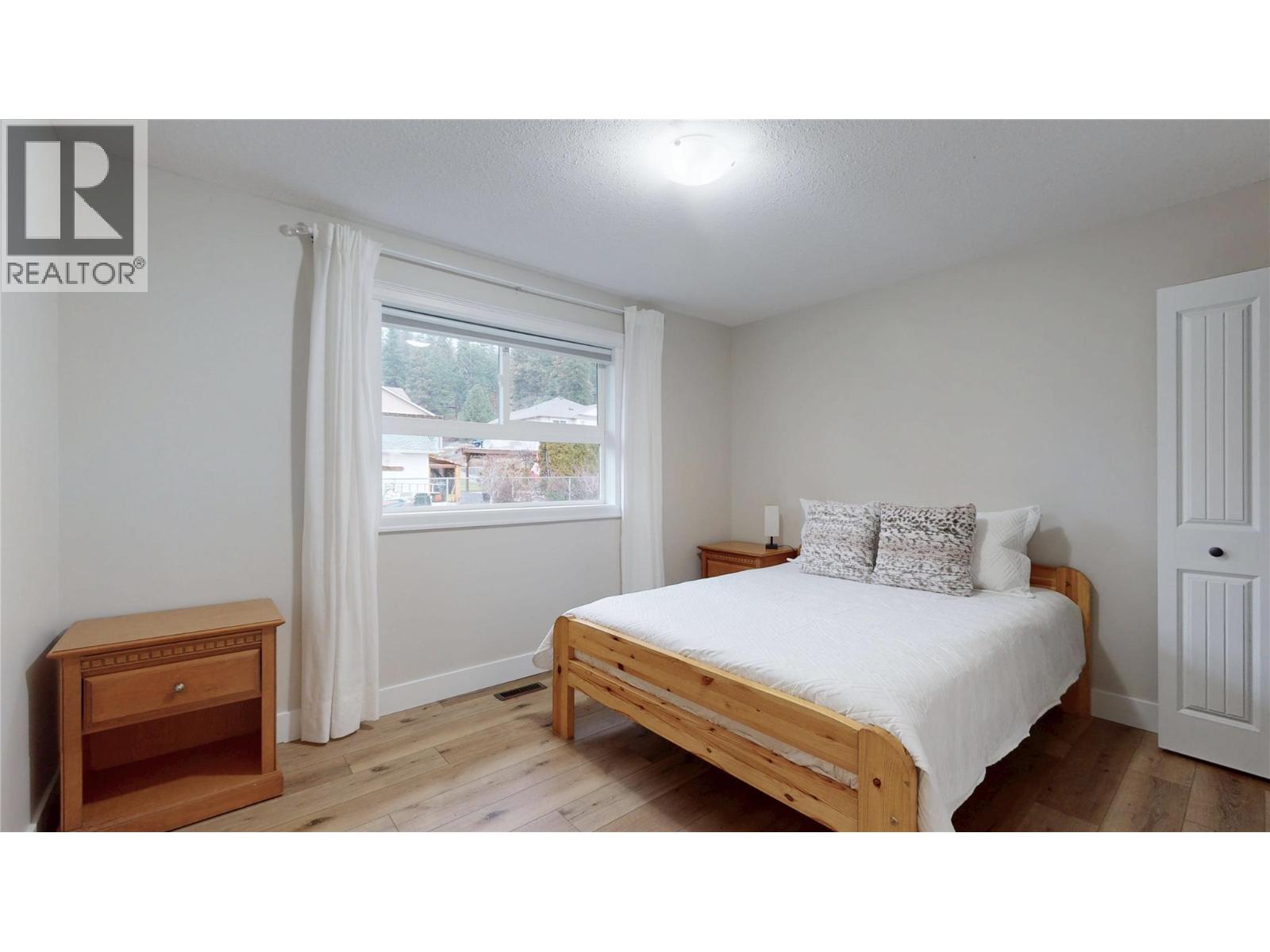 5749 Mackenzie Road, Peachland, British Columbia  V0H 1X4 - Photo 24 - 10374691