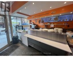 2350 YONGE STREET, Toronto, Ontario