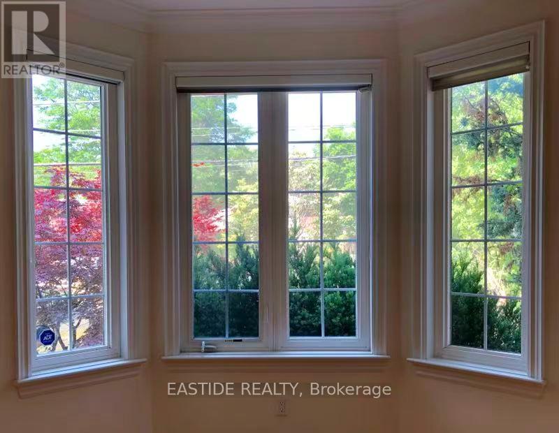 331 Senlac Road, Toronto, Ontario  M2R 3X3 - Photo 2 - C12817748