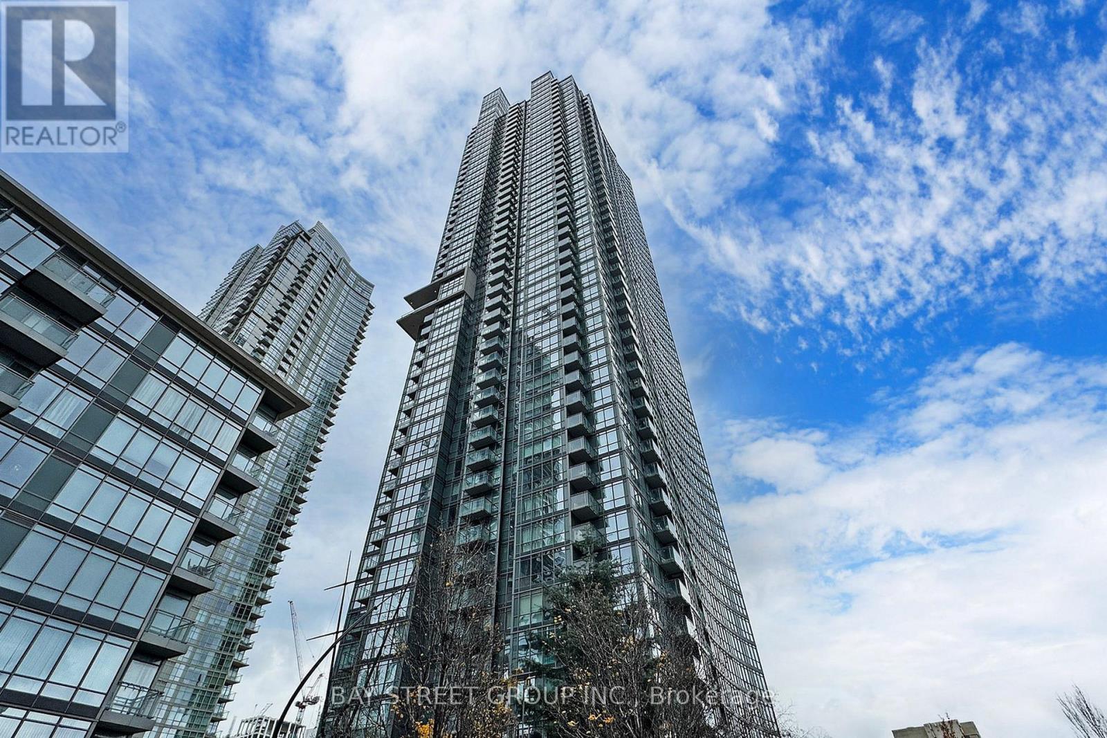 3716 - 11 BRUNEL COURT, Toronto, Ontario
