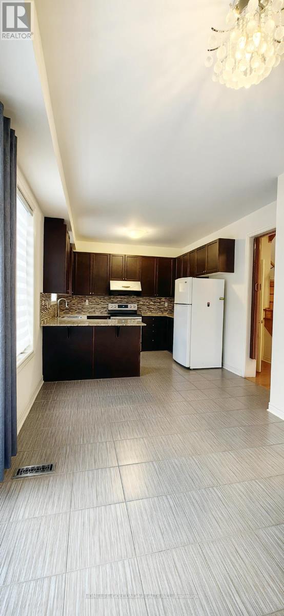 21 Chokecherry Crescent, Markham, Ontario  L6E 0J5 - Photo 8 - N12817754