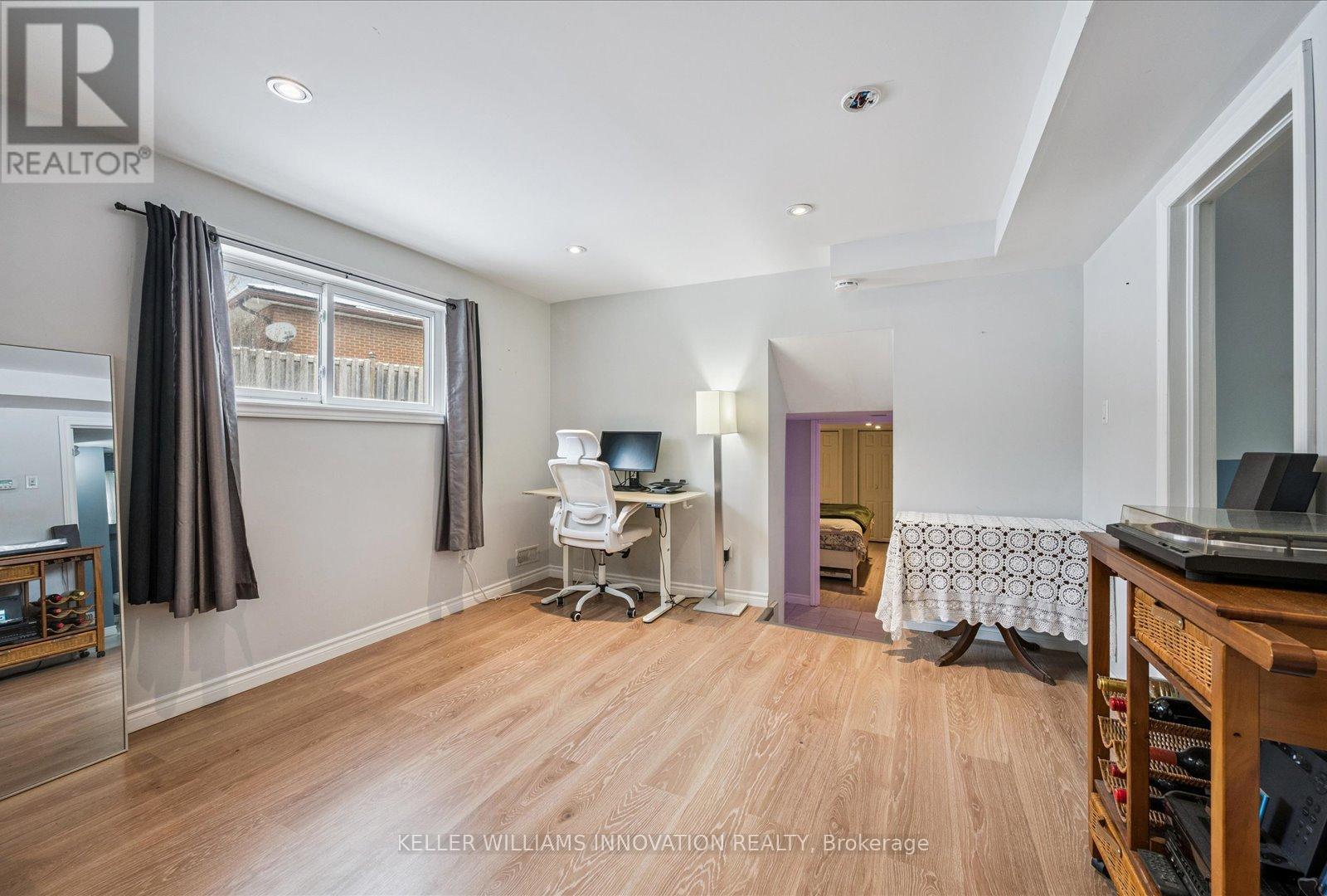 Lower Unit - 306 Shelley Drive, Kitchener, Ontario  N2C 1N1 - Photo 10 - X12817762