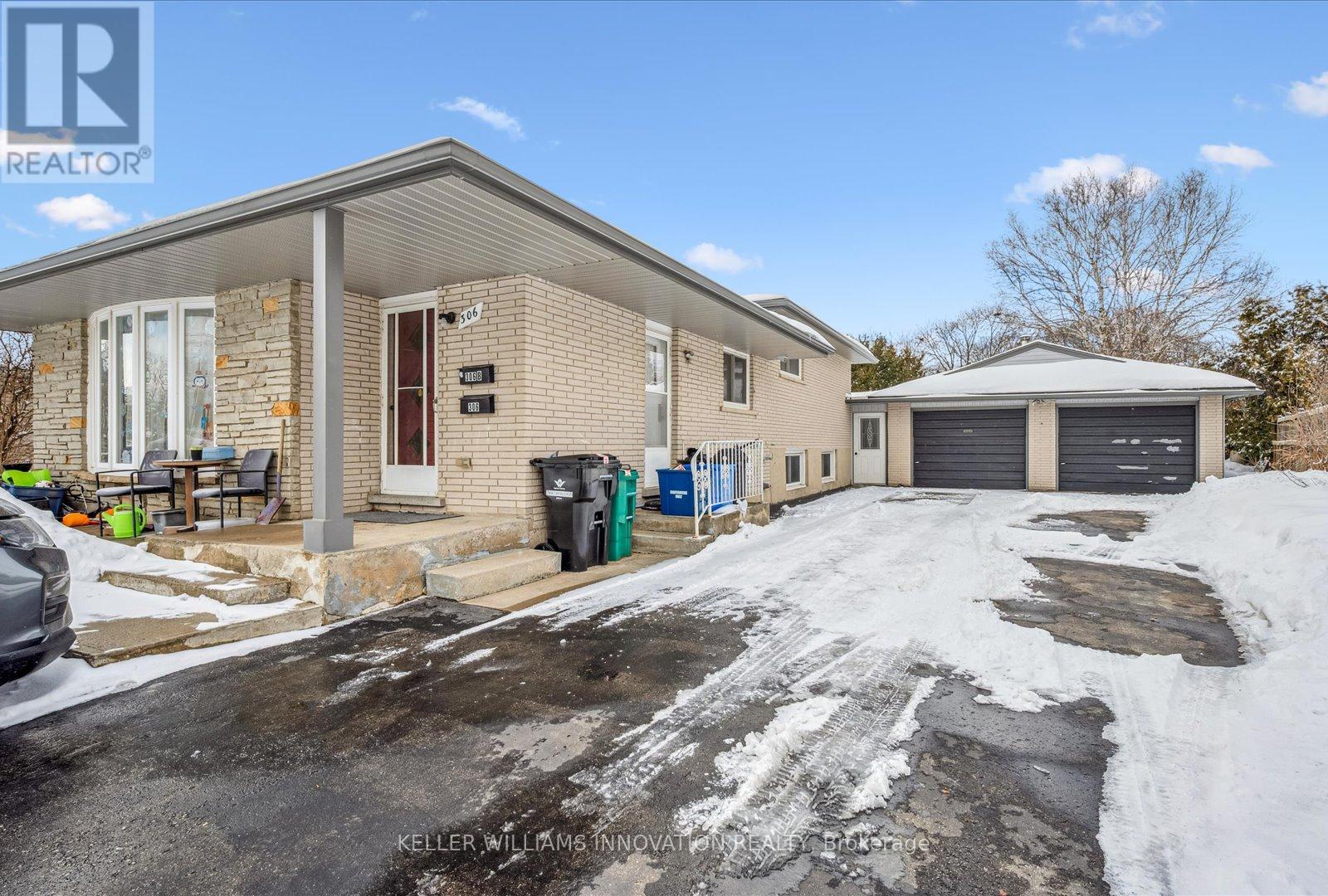 Lower Unit - 306 Shelley Drive, Kitchener, Ontario  N2C 1N1 - Photo 2 - X12817762