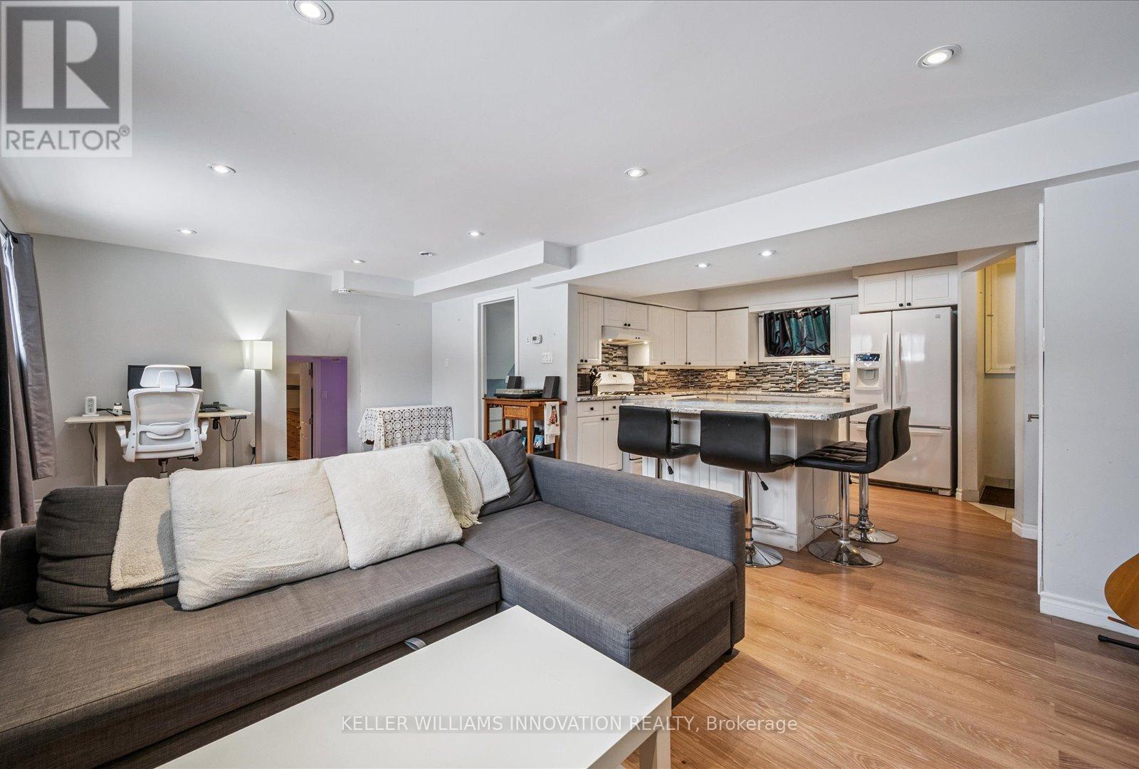 Lower Unit - 306 Shelley Drive, Kitchener, Ontario  N2C 1N1 - Photo 9 - X12817762