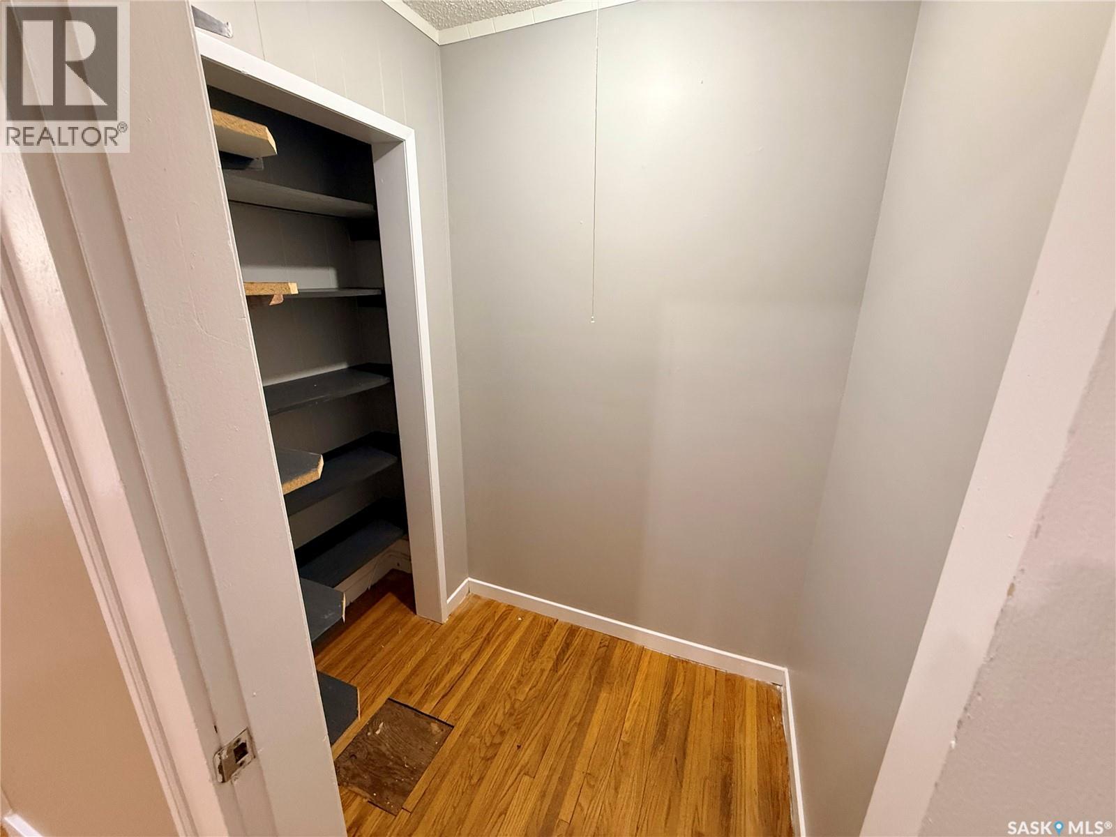 824 College Avenue, Regina, Saskatchewan  S4S 0X9 - Photo 11 - SK029135