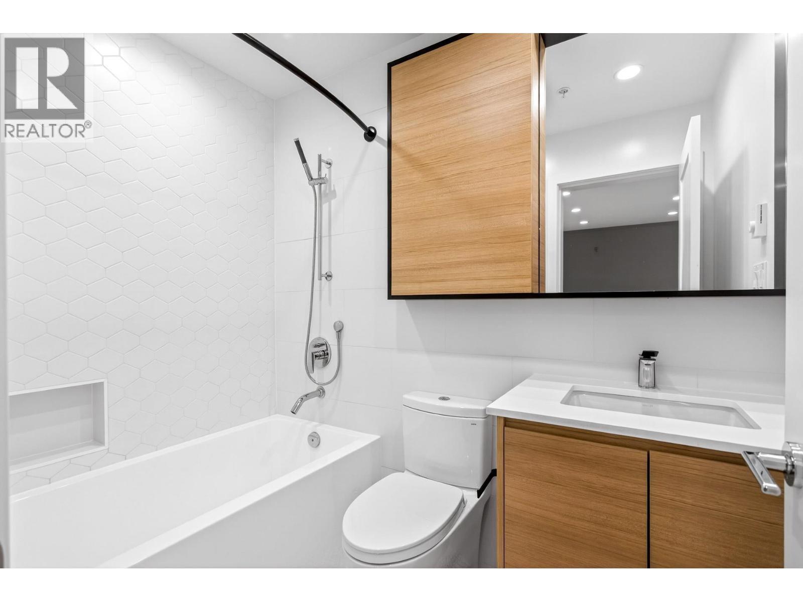 126 55 Klahanie Drive, Port Moody, British Columbia  V3H 0M9 - Photo 24 - R3091676