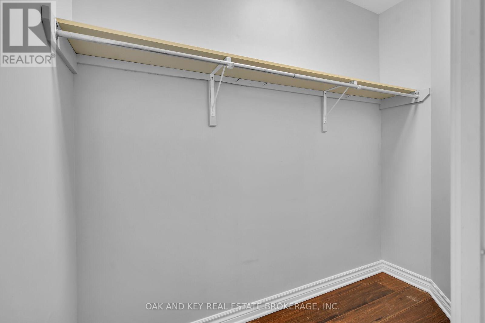 Photo 25 of 48 for 1404 - 500 Talbot Street