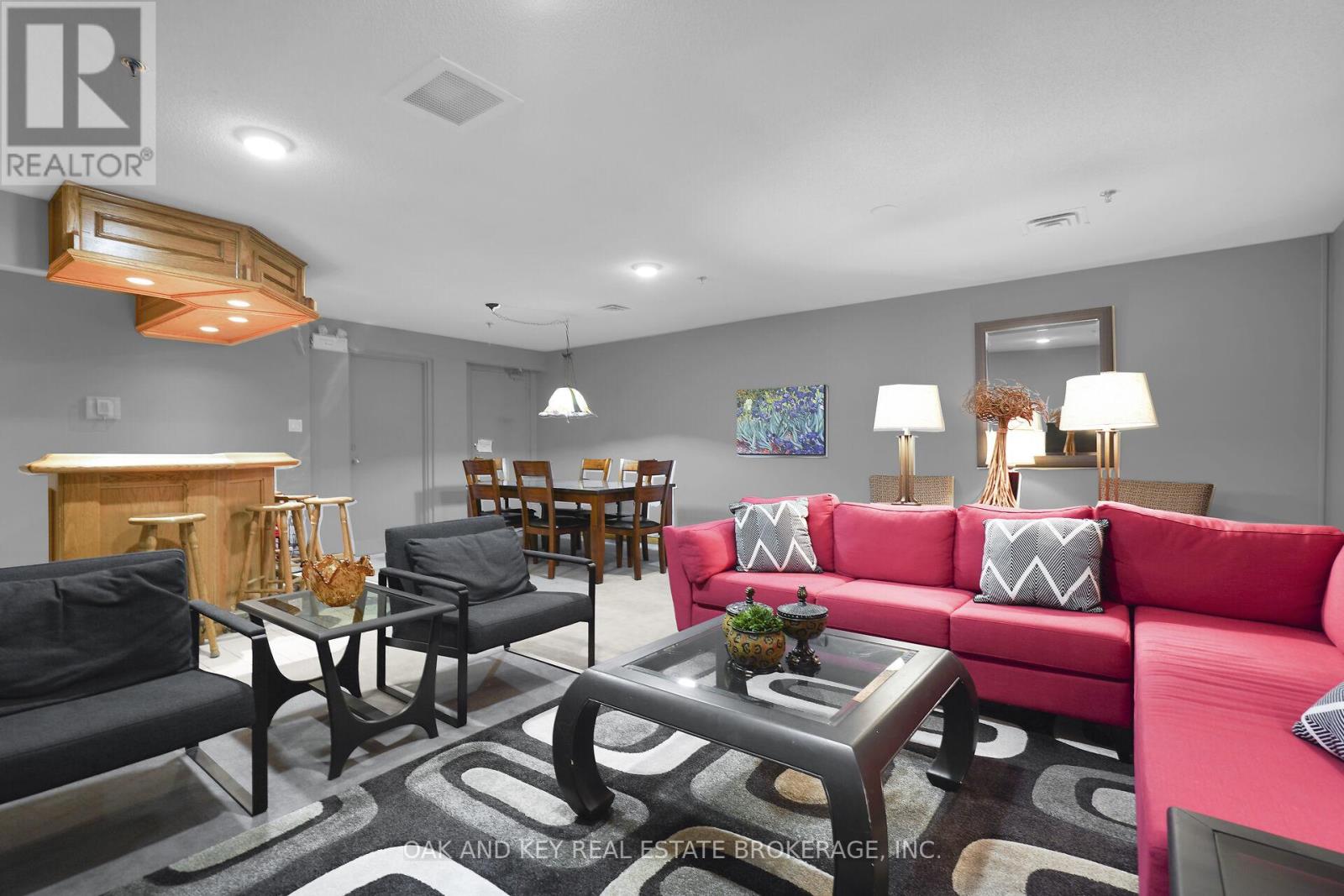 Photo 32 of 48 for 1404 - 500 Talbot Street