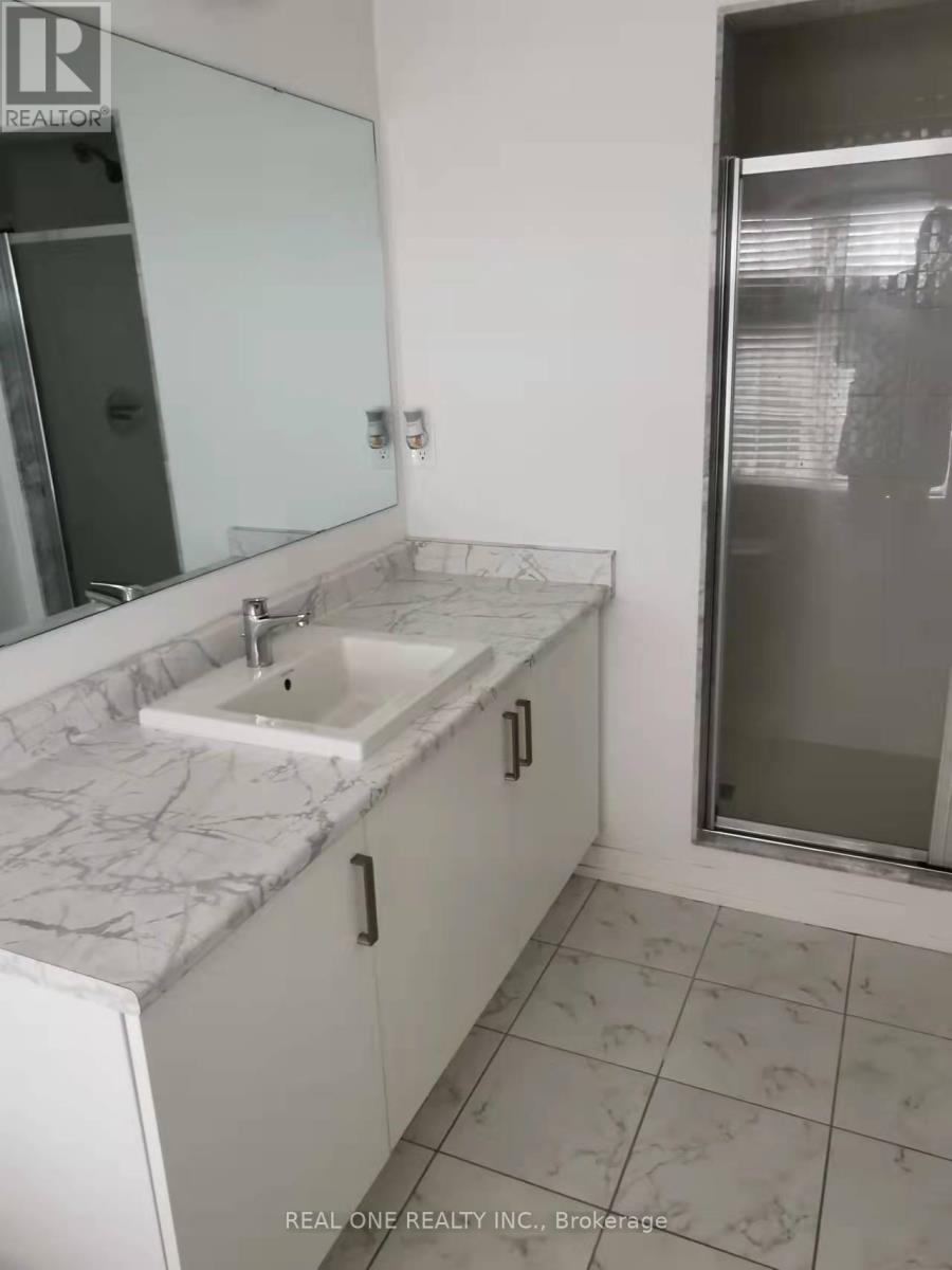 209 Harding Park Street, Newmarket, Ontario  L3Y 0E1 - Photo 18 - N12632646