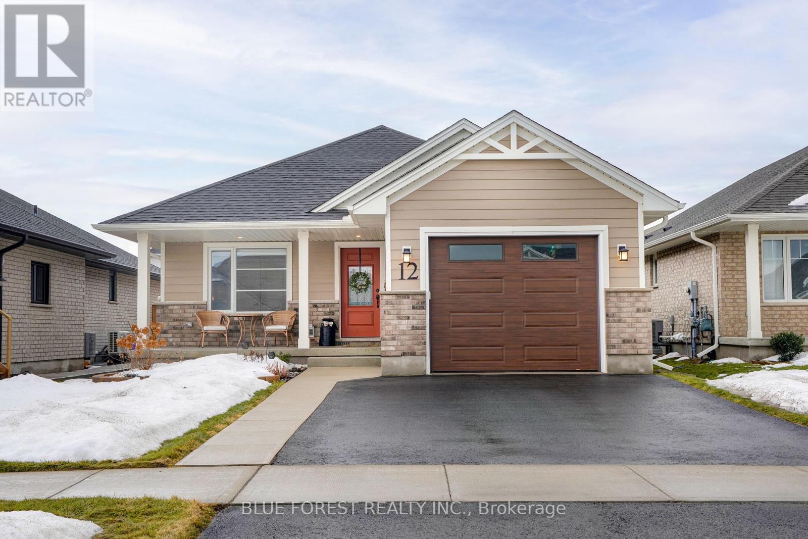 12 Auburn Drive, St. Thomas, Ontario  N5R 0K2 - Photo 1 - X12817822