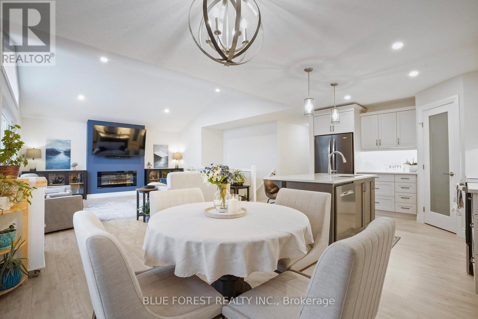 12 Auburn Drive, St. Thomas, Ontario  N5R 0K2 - Photo 13 - X12817822