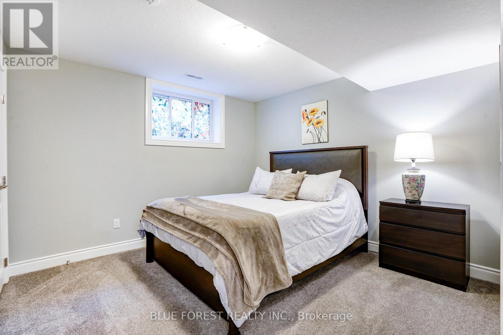 12 Auburn Drive, St. Thomas, Ontario  N5R 0K2 - Photo 31 - X12817822