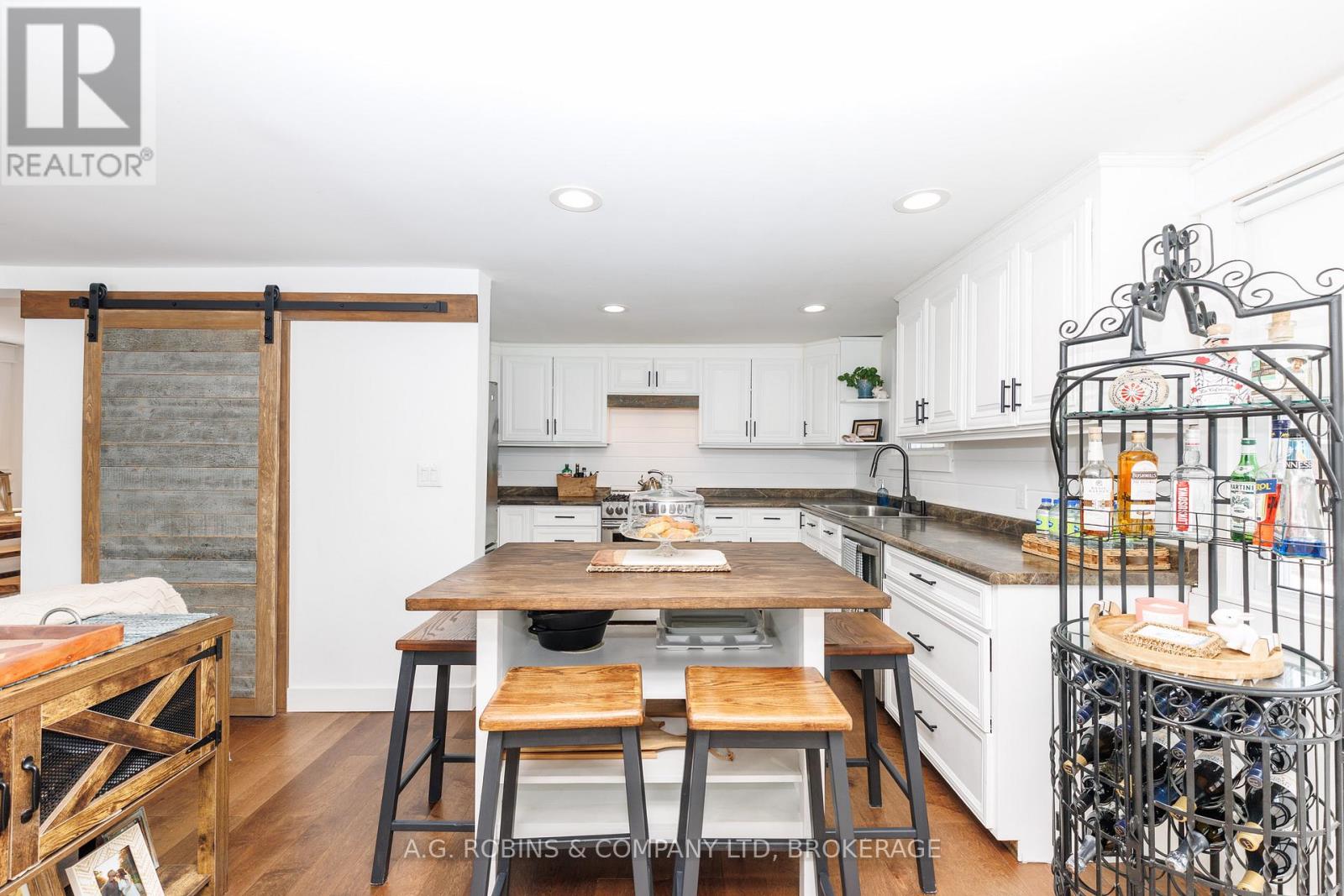 972 Silver Bay Road, Port Colborne, Ontario  L3K 5V3 - Photo 14 - X12817818