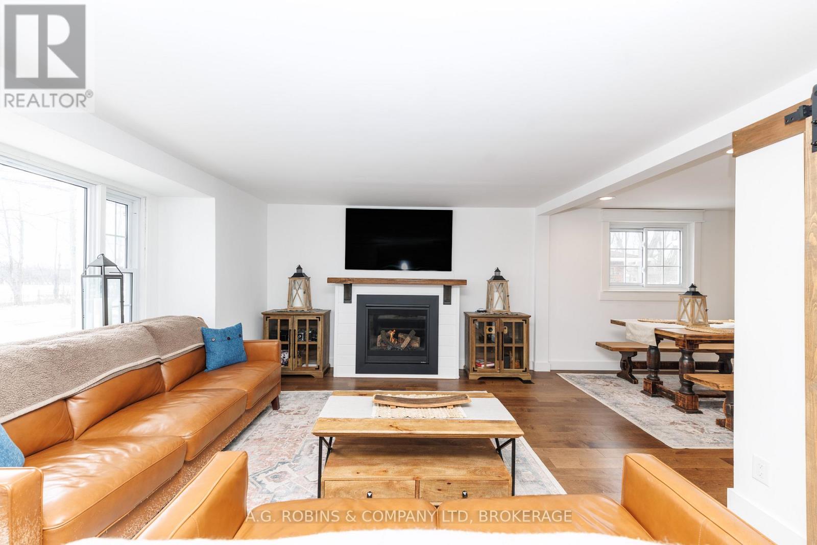 972 Silver Bay Road, Port Colborne, Ontario  L3K 5V3 - Photo 8 - X12817818