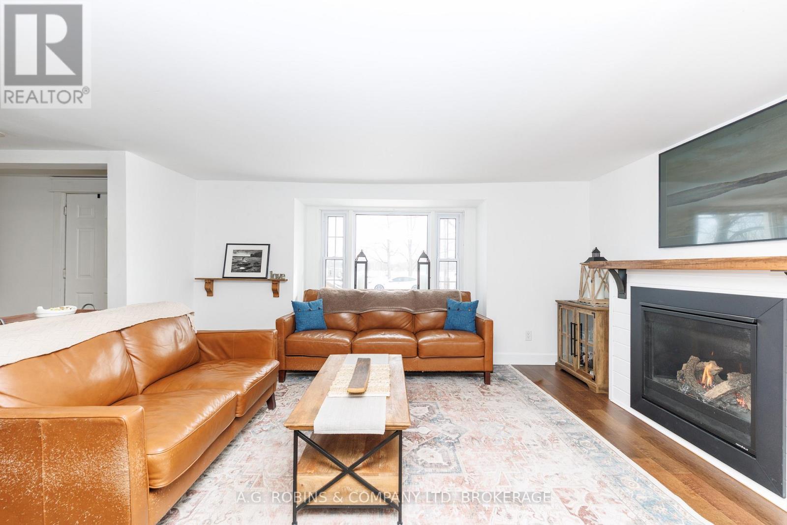 972 Silver Bay Road, Port Colborne, Ontario  L3K 5V3 - Photo 9 - X12817818