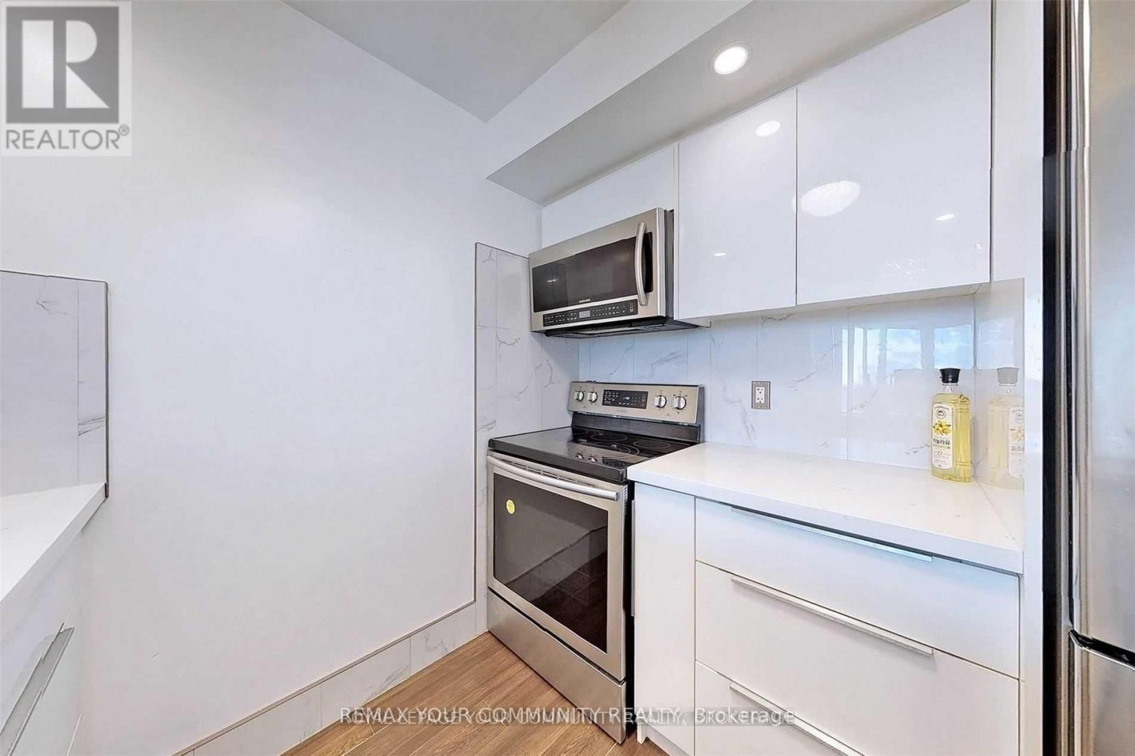 2603 - 10 Northtown Way, Toronto, Ontario  M2N 7L4 - Photo 11 - C12817836