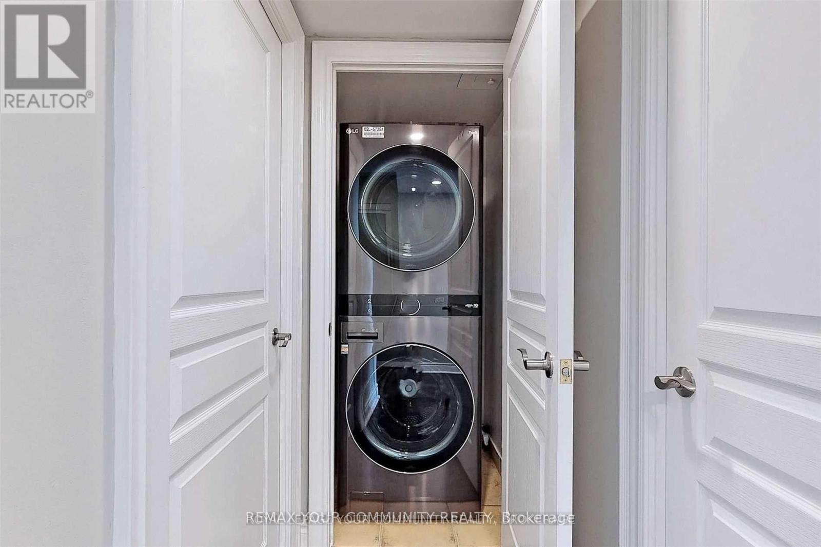 2603 - 10 Northtown Way, Toronto, Ontario  M2N 7L4 - Photo 22 - C12817836