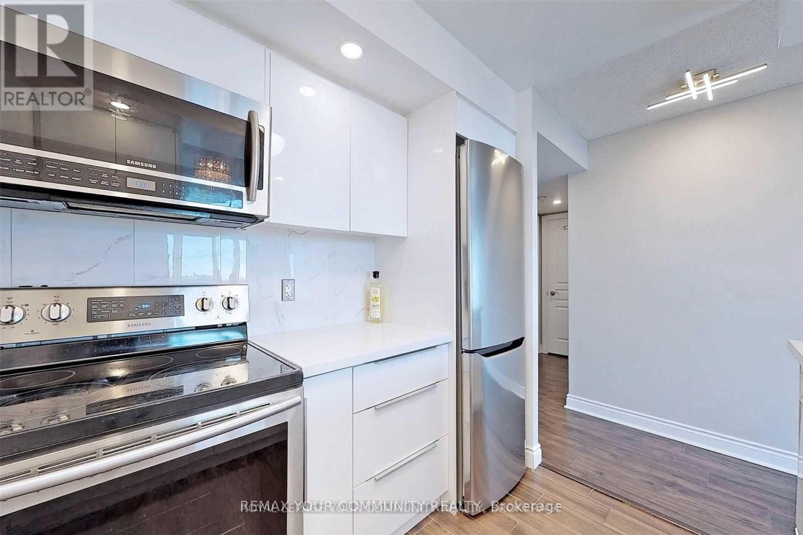 2603 - 10 Northtown Way, Toronto, Ontario  M2N 7L4 - Photo 8 - C12817836