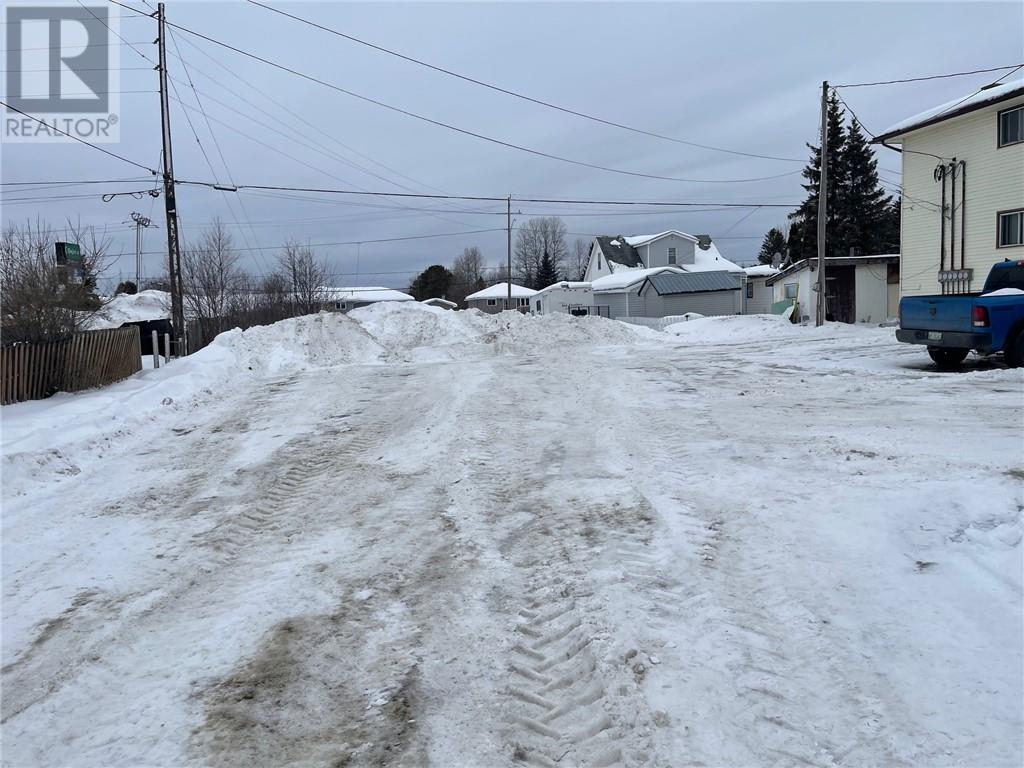 379 Charette Avenue, Chelmsford, Ontario  P0M 1L0 - Photo 7 - 2126489