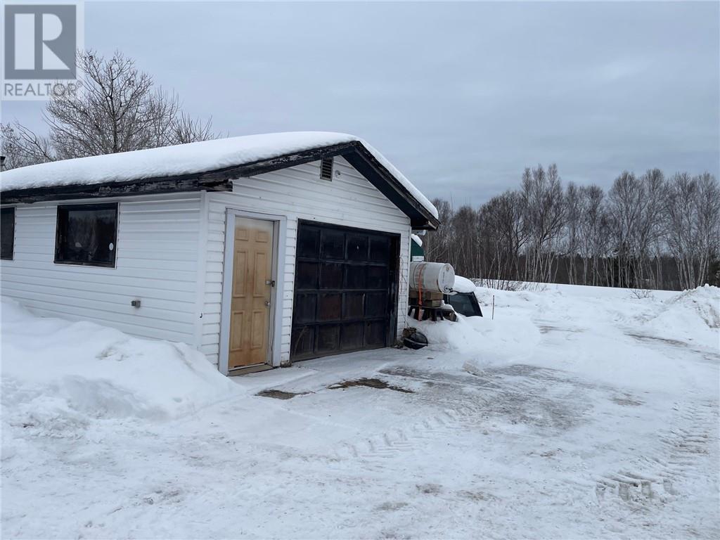 3650 Errington Avenue, Chelmsford, Ontario  P0M 1L0 - Photo 10 - 2126488