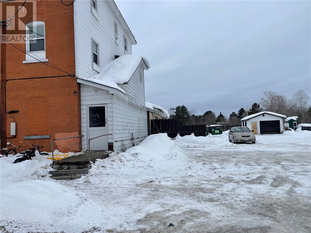 3650 Errington Avenue, Chelmsford, Ontario  P0M 1L0 - Photo 17 - 2126488