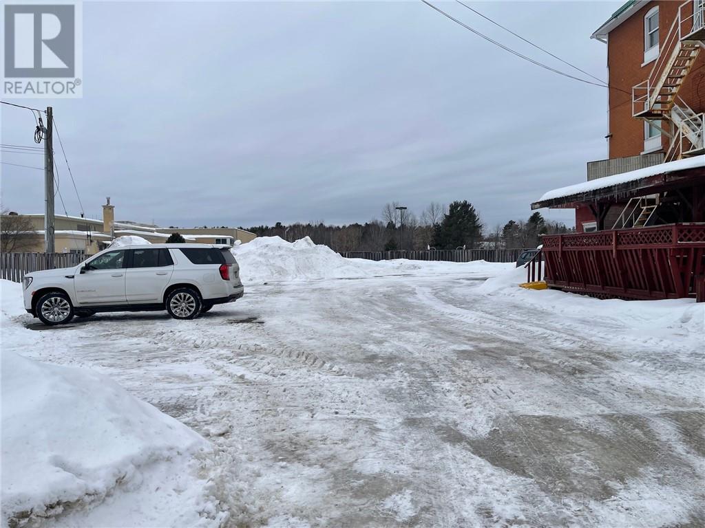 3650 Errington Avenue, Chelmsford, Ontario  P0M 1L0 - Photo 2 - 2126488