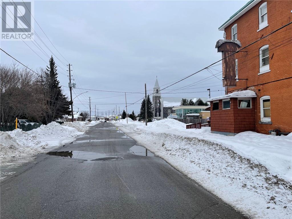 3650 Errington Avenue, Chelmsford, Ontario  P0M 1L0 - Photo 23 - 2126488