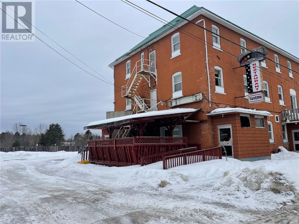 3650 Errington Avenue, Chelmsford, Ontario  P0M 1L0 - Photo 3 - 2126488