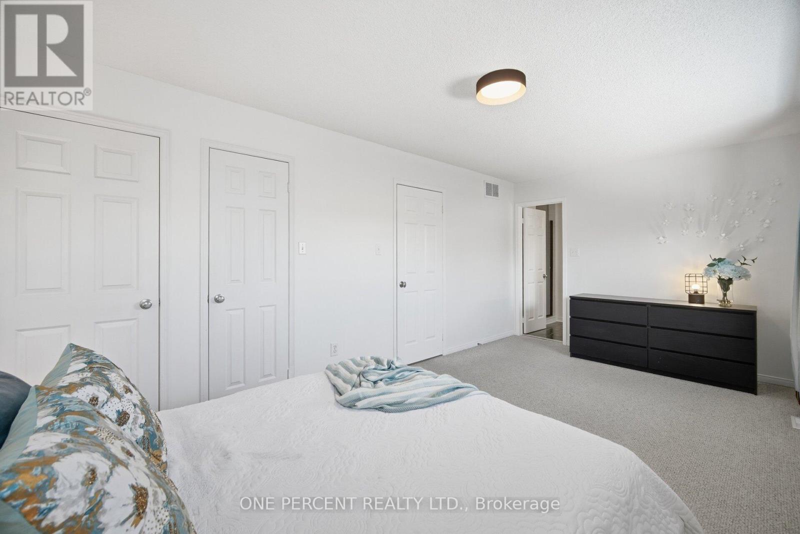 3952 Honey Locust Trail, Mississauga, Ontario  L5N 6X4 - Photo 31 - W12817796