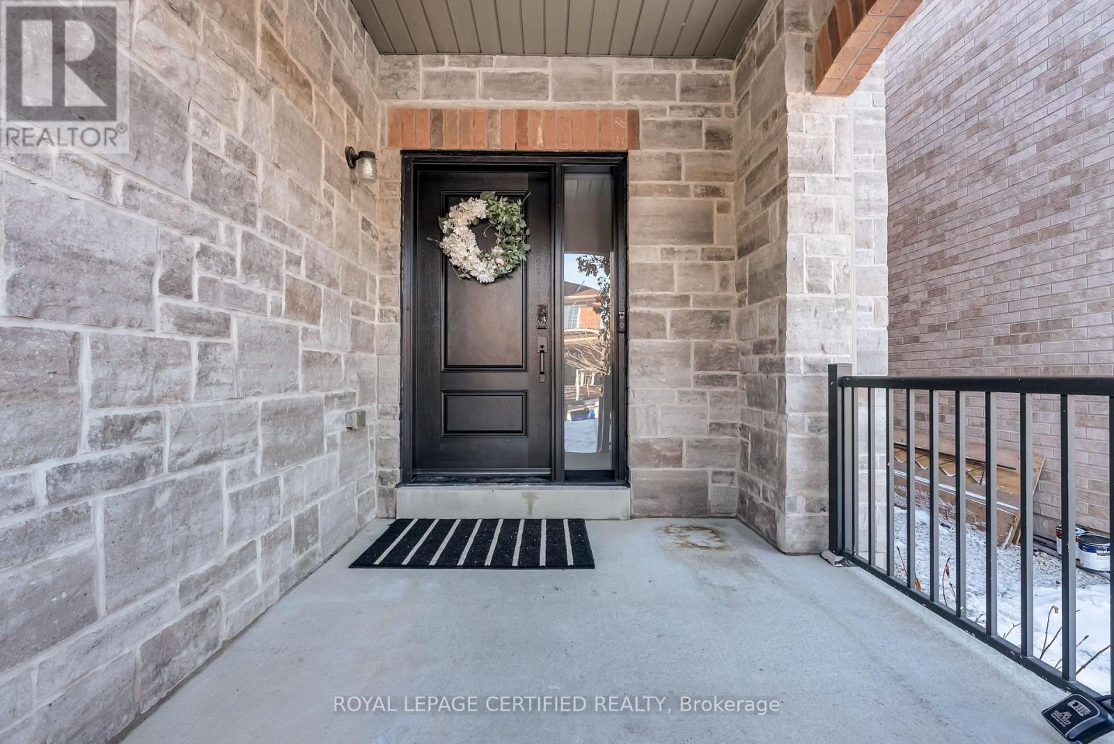 461 Downes Jackson Heights, Milton, Ontario  L9T 8V7 - Photo 4 - W12817824