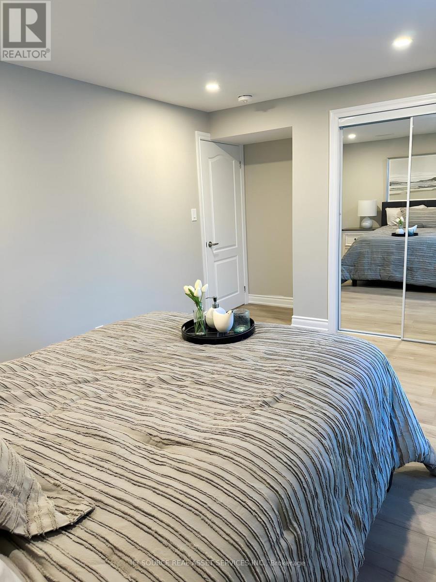 B - 30 York Drive, Peterborough (Monaghan Ward 2), Ontario  K9K 0H1 - Photo 11 - X12817820