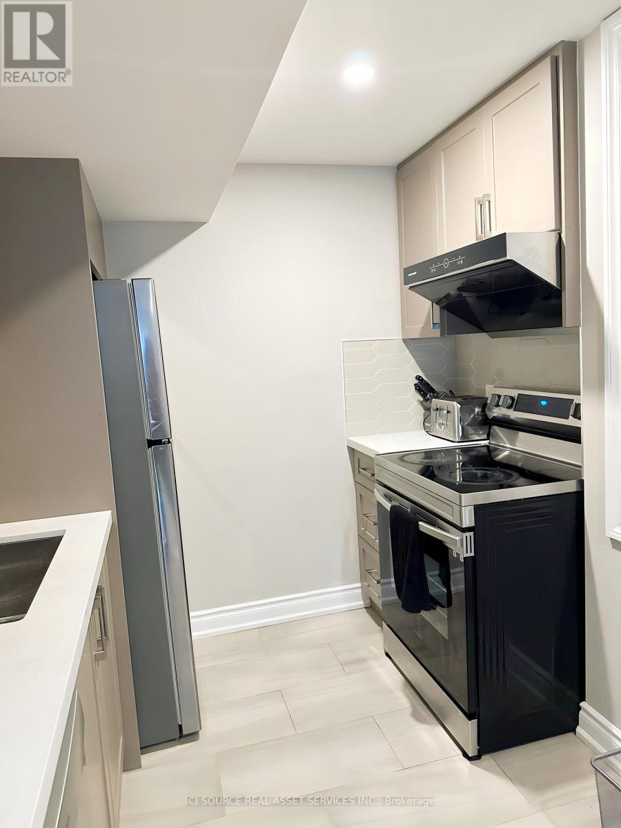 B - 30 York Drive, Peterborough (Monaghan Ward 2), Ontario  K9K 0H1 - Photo 20 - X12817820