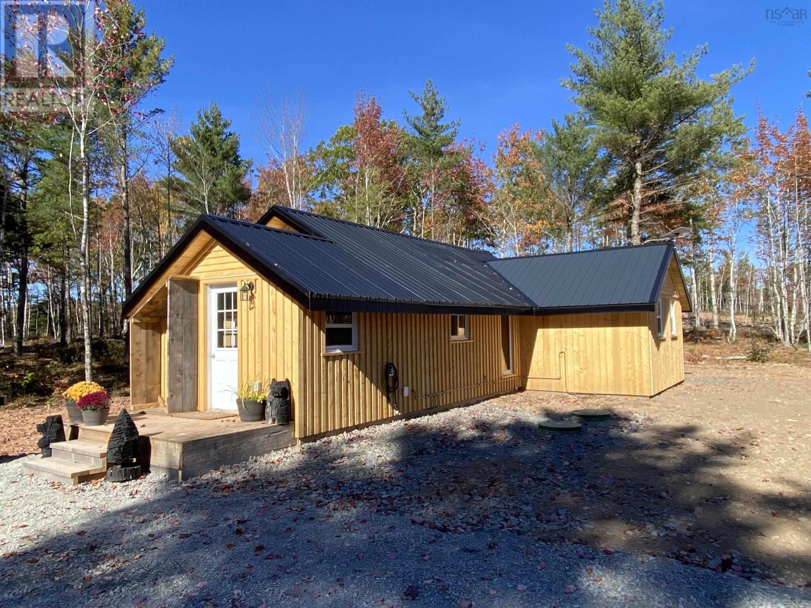 300 Lane Cross Road, Lanesville, Nova Scotia  B0N 2J0 - Photo 1 - 202525662