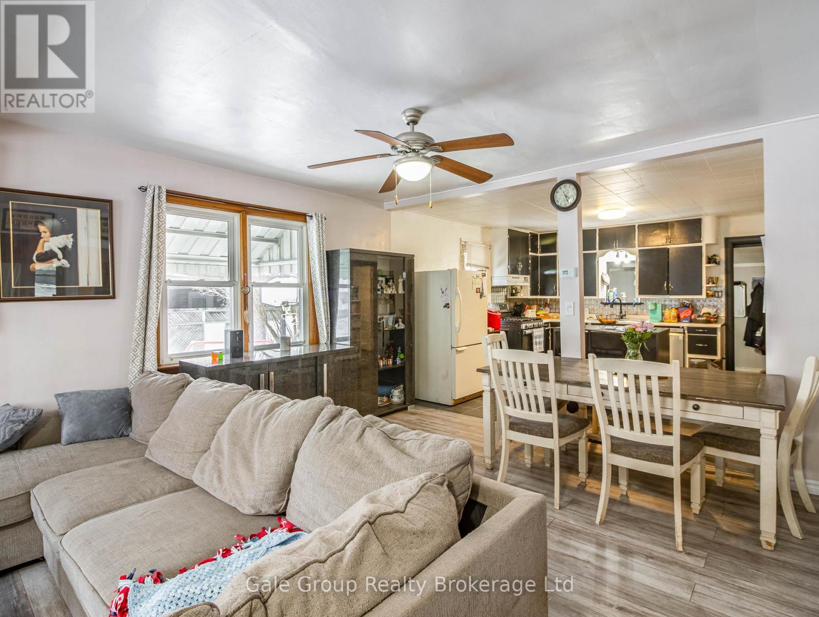 839 Dufferin Street, Woodstock (Woodstock - South), Ontario  N4S 1Y8 - Photo 5 - X12817882