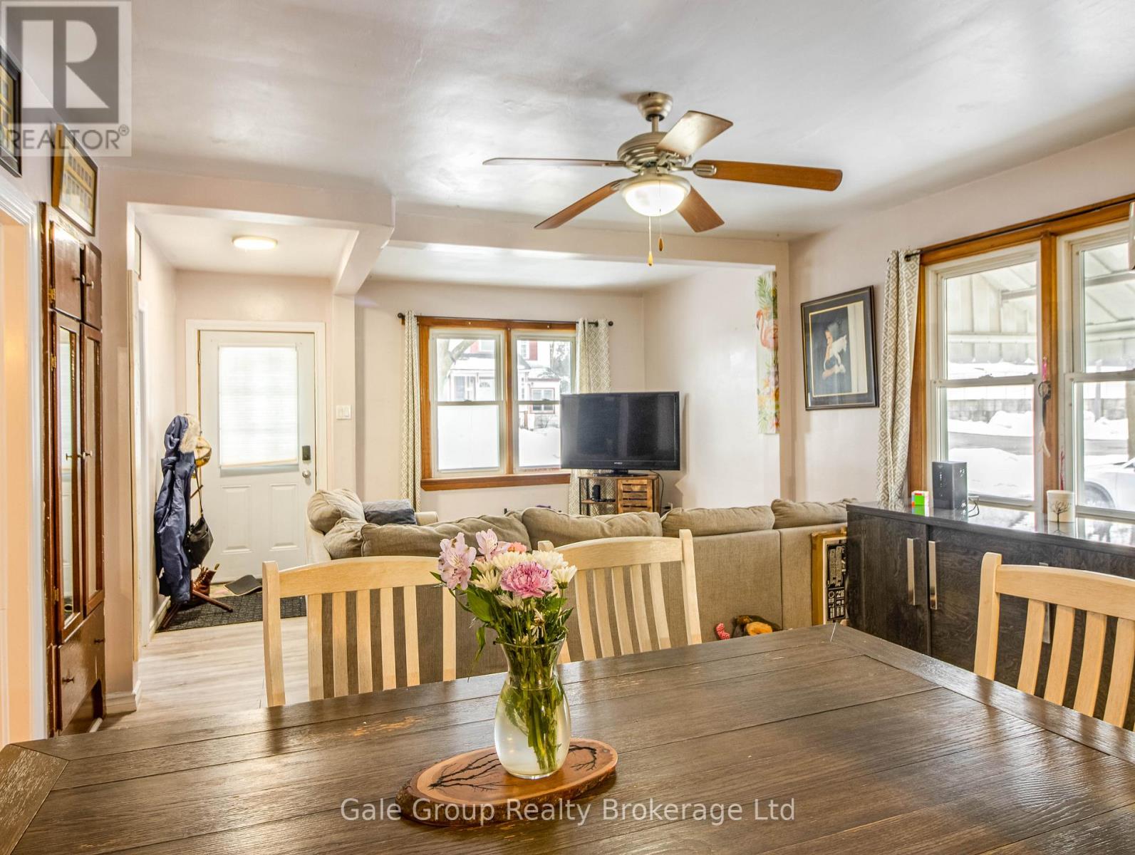 839 Dufferin Street, Woodstock (Woodstock - South), Ontario  N4S 1Y8 - Photo 8 - X12817882