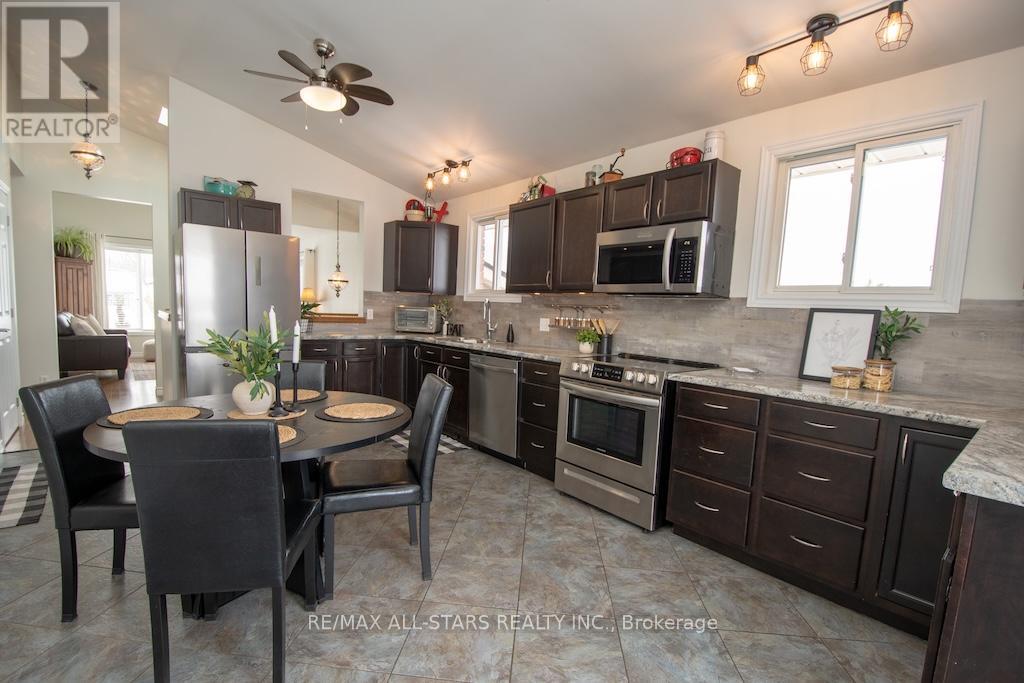 874 Monarch Road, Kawartha Lakes, Ontario  K9V 4R1 - Photo 12 - X12817888